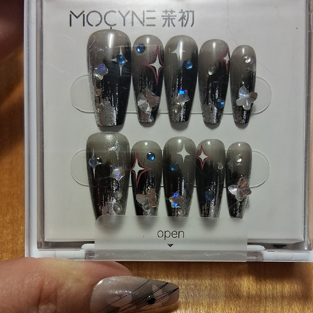 Mocyne Press On Nails